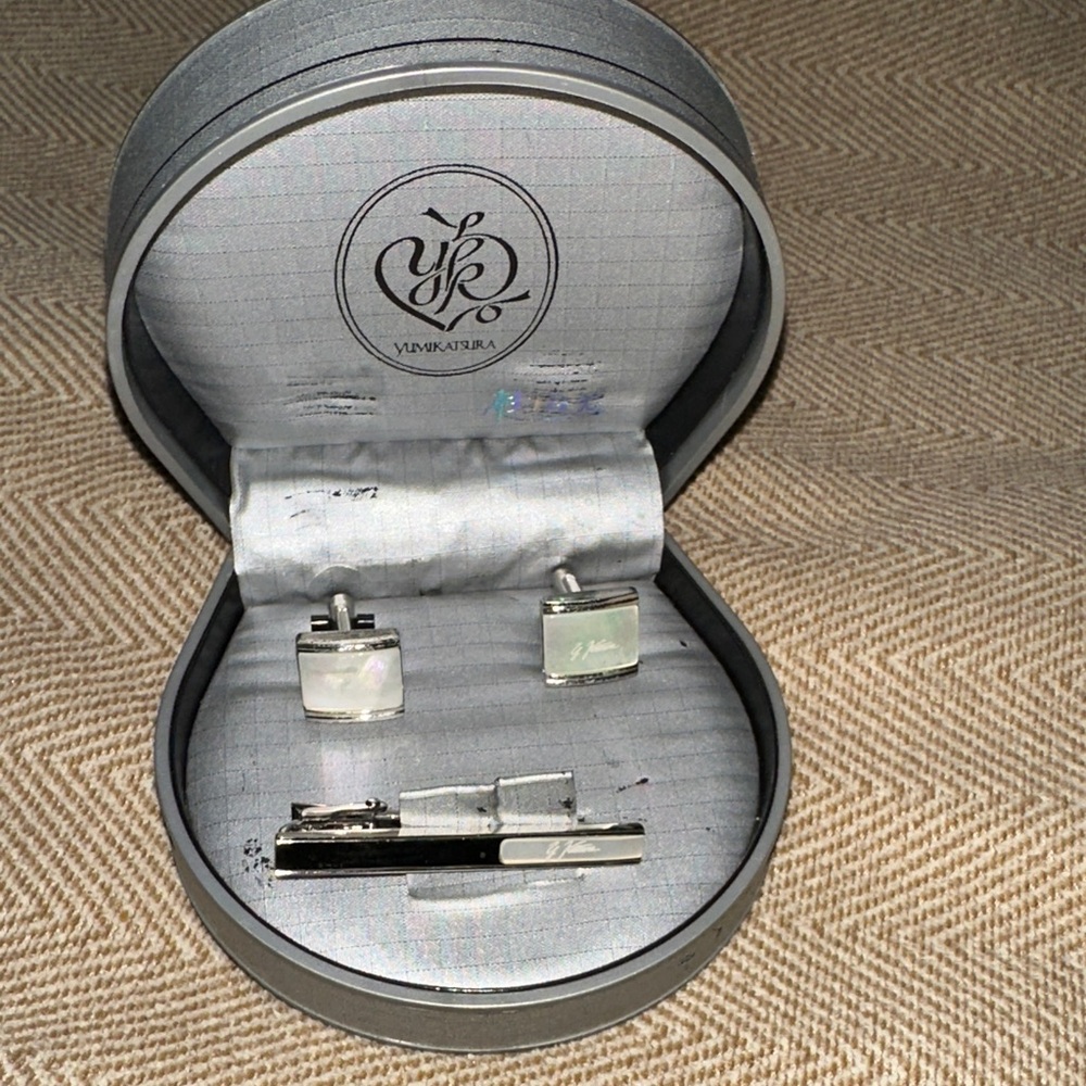 Yumik Katsura Silver Cufflinks